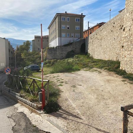 Casa San Bernardino - Private Parking Lägenhet LʼAquila Exteriör bild
